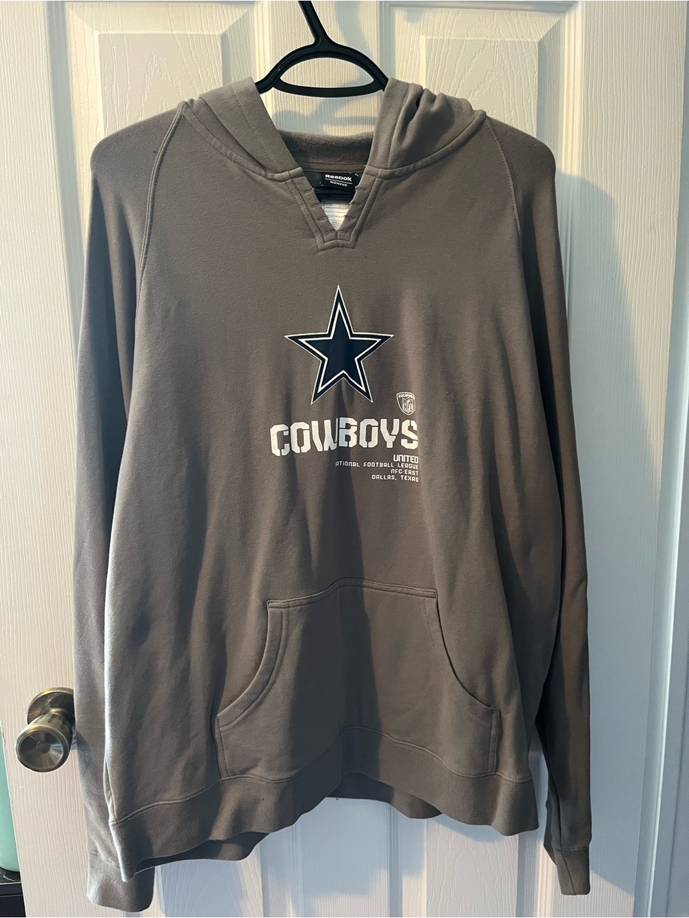 NFL Dallas Cowboys Reebok Women’s Gray Hoodie - Size XL